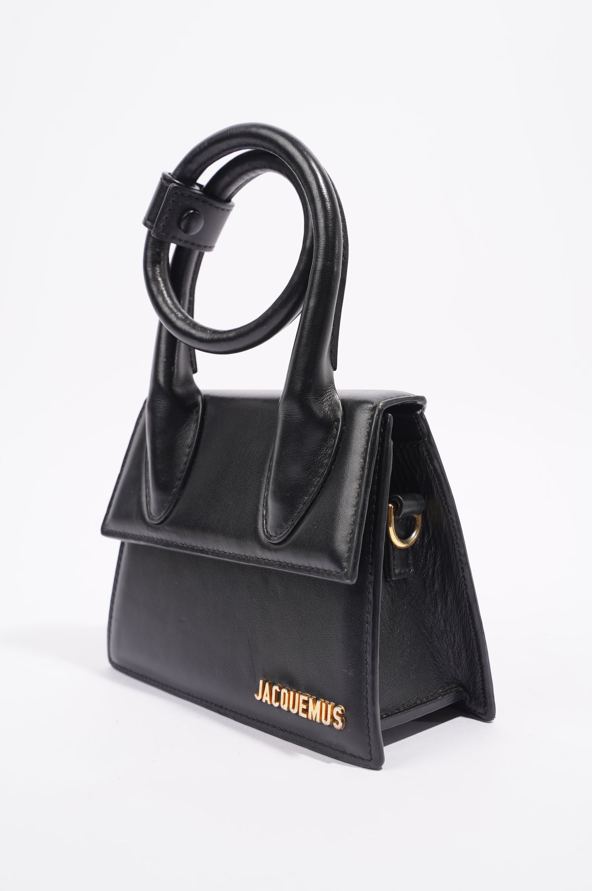 Jacquemus Womens Le Chiquito Black – Luxe Collective