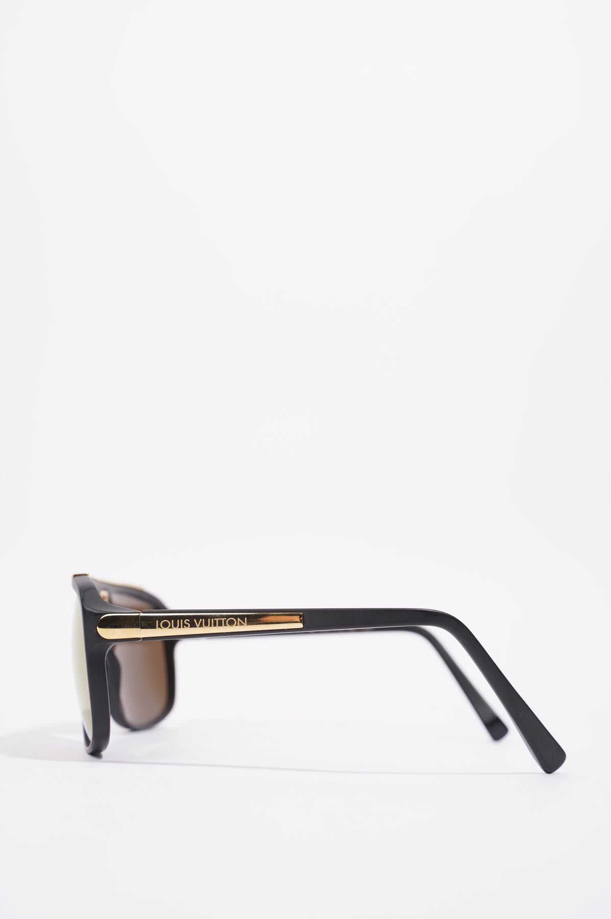 Louis Vuitton Black Gold/ Black Gradient Evidence Z0350E Wayfarer Sunglasses