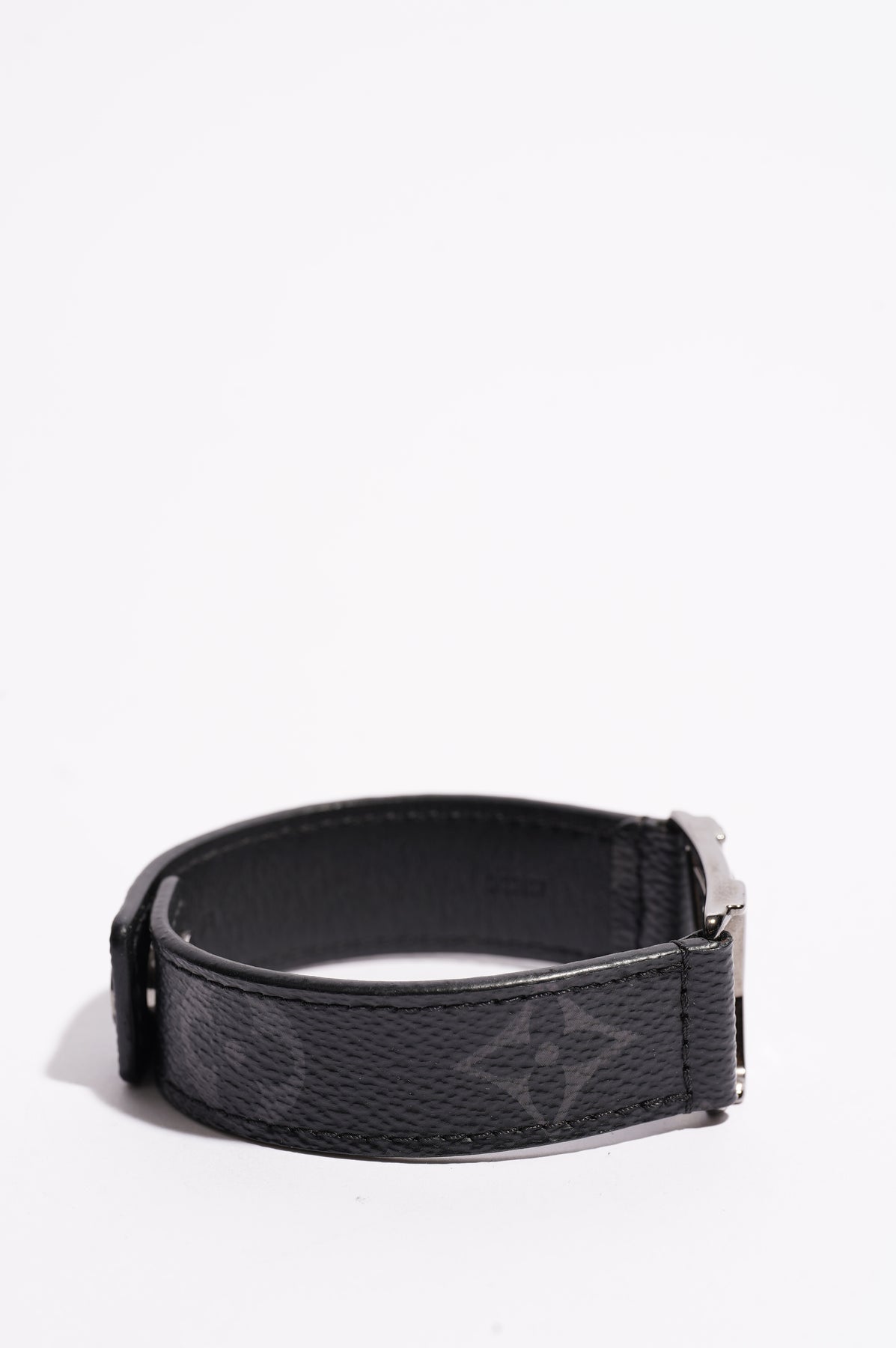 Louis Vuitton Hockenheim Bracelet Grey Coated Canvas. Size 21
