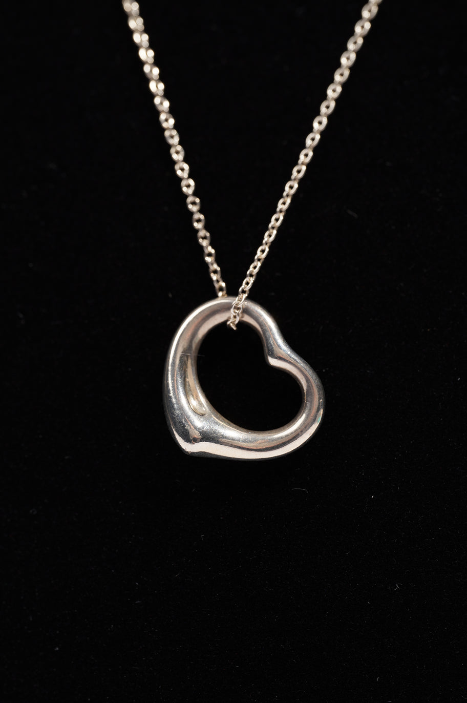 Tiffany & Co Womens Heart Necklace Silver Image 3