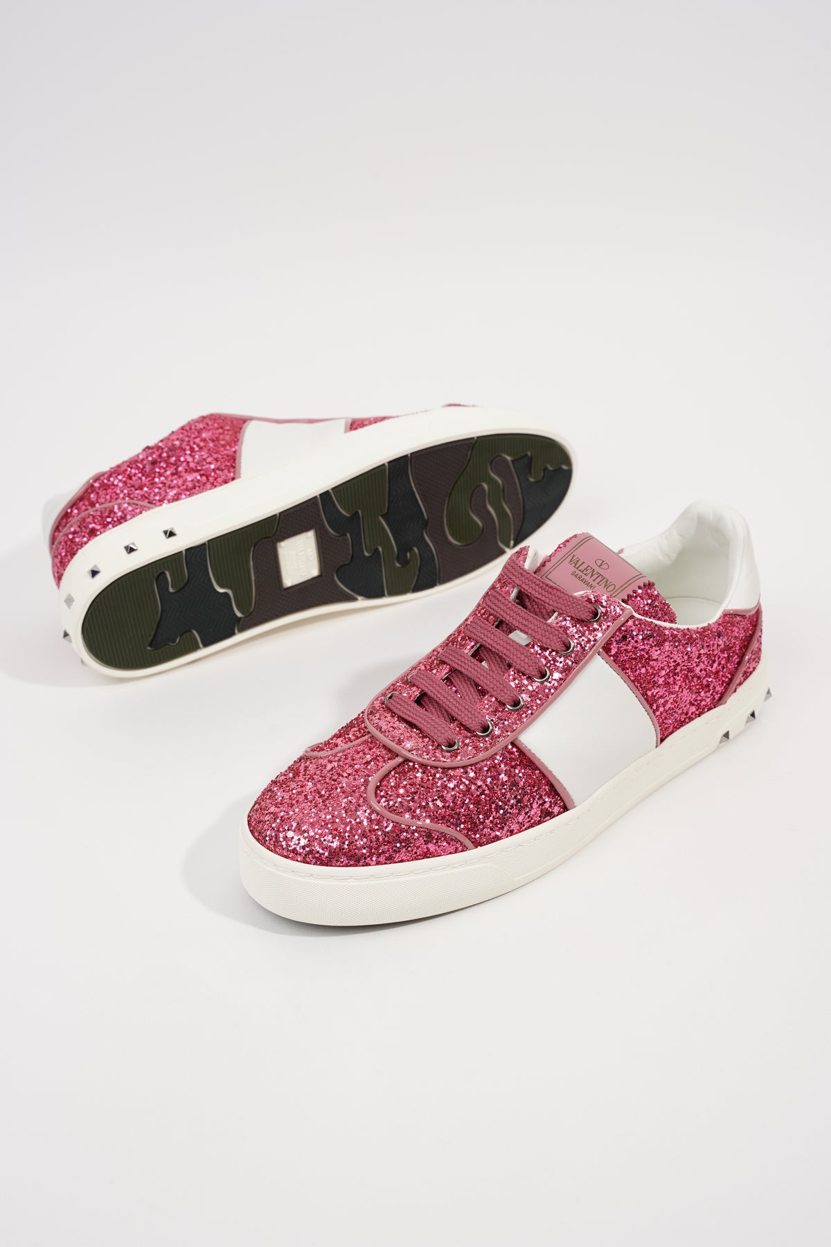 Valentino on sale flycrew sneaker