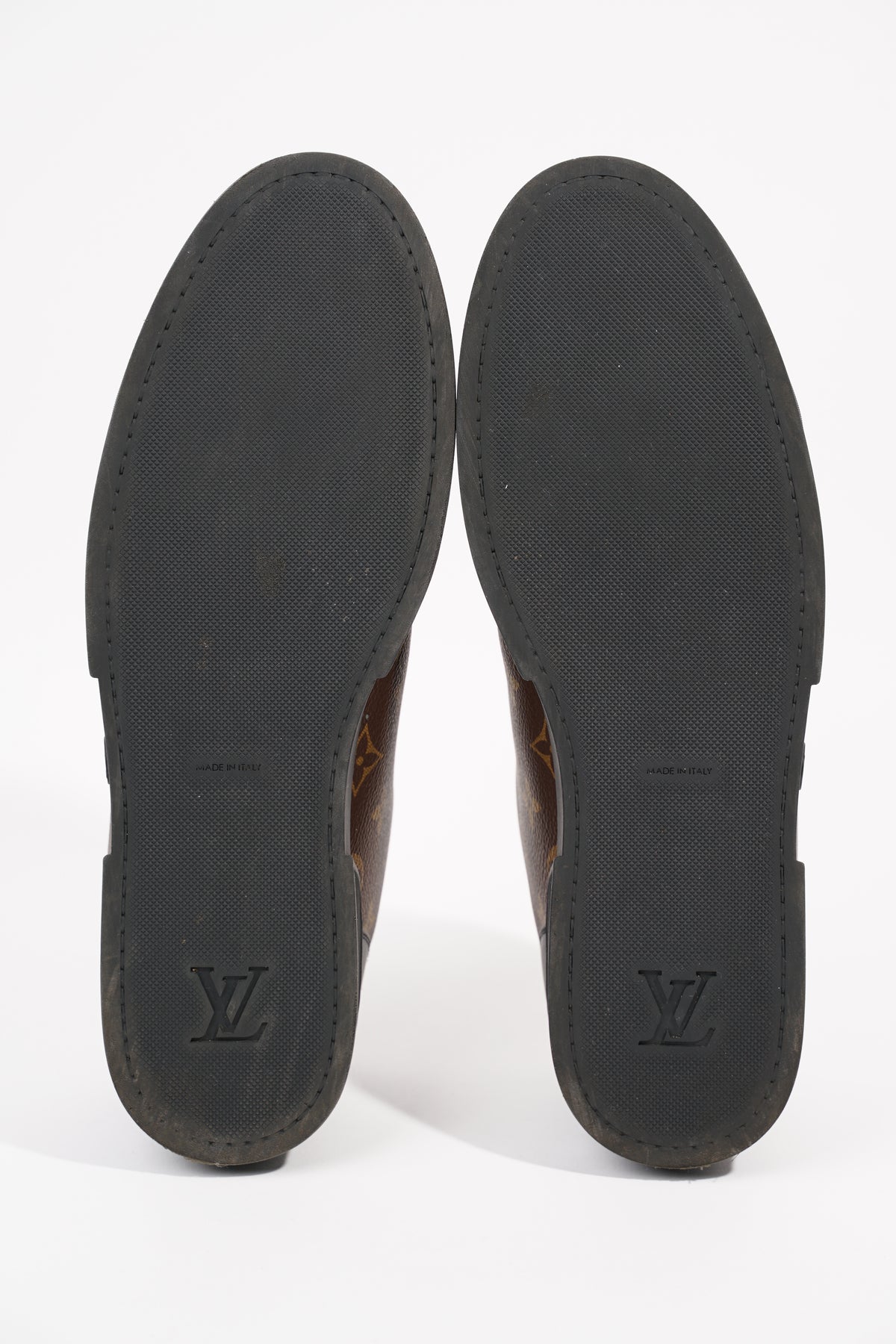 Match up cloth low trainers Louis Vuitton Black size 41.5 EU in Cloth -  24220918