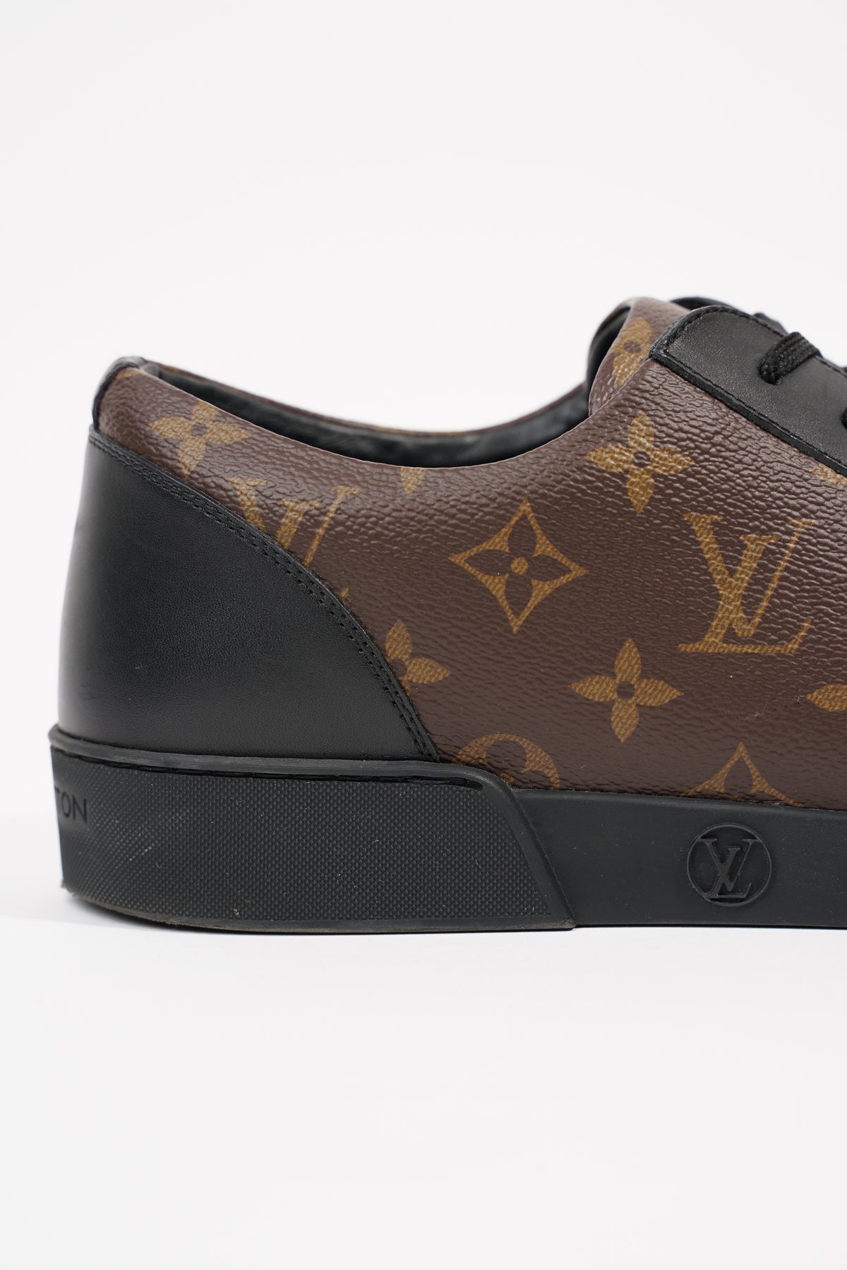 Louis Vuitton Match-up Lv Monogram Black Leather Low Top Sneakers