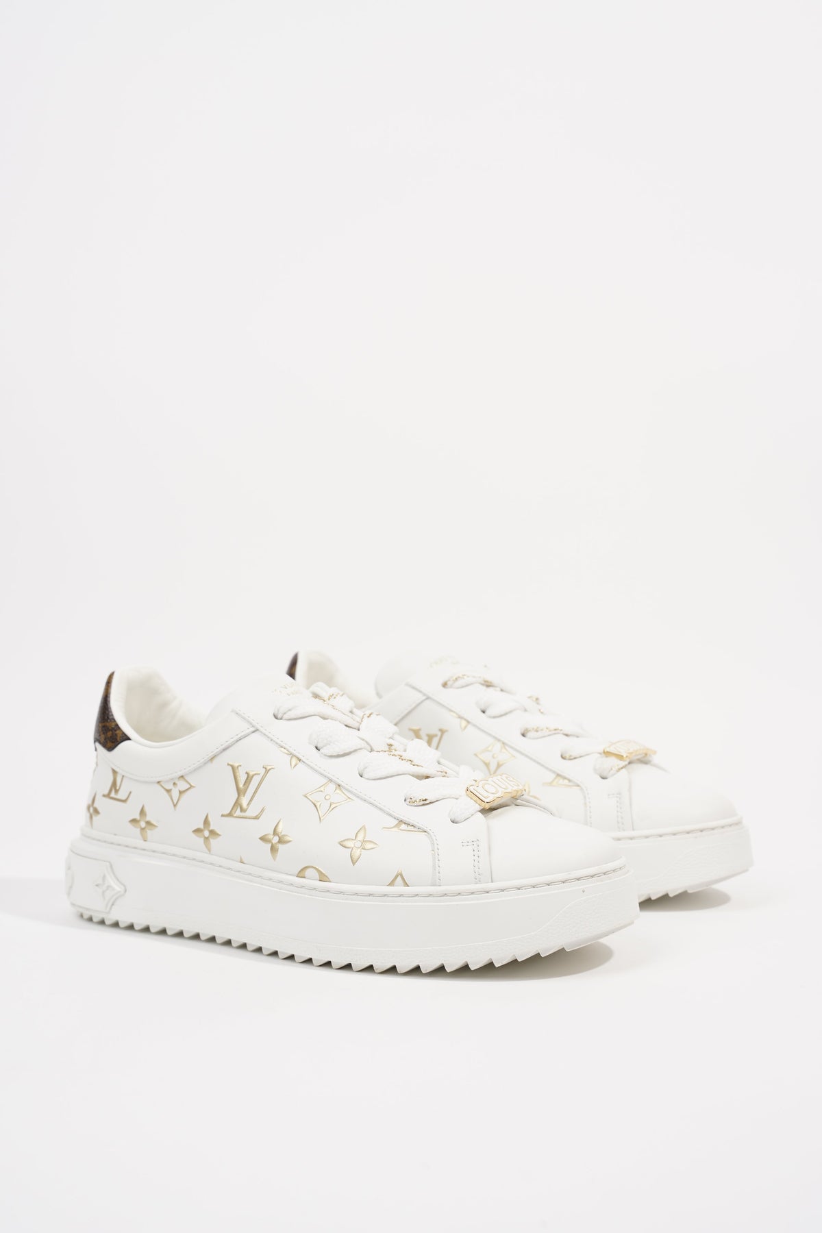 Time out leather trainers Louis Vuitton White size 35.5 EU in